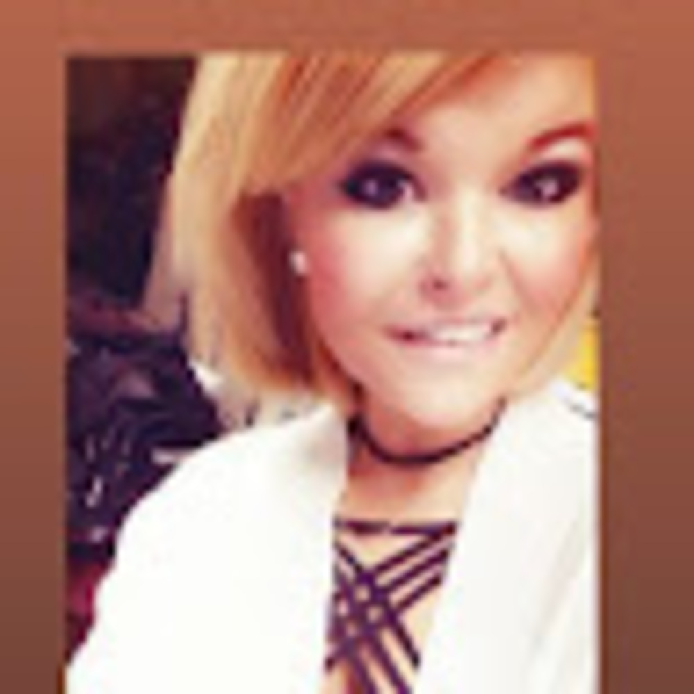 Meet your Posher, Brittney